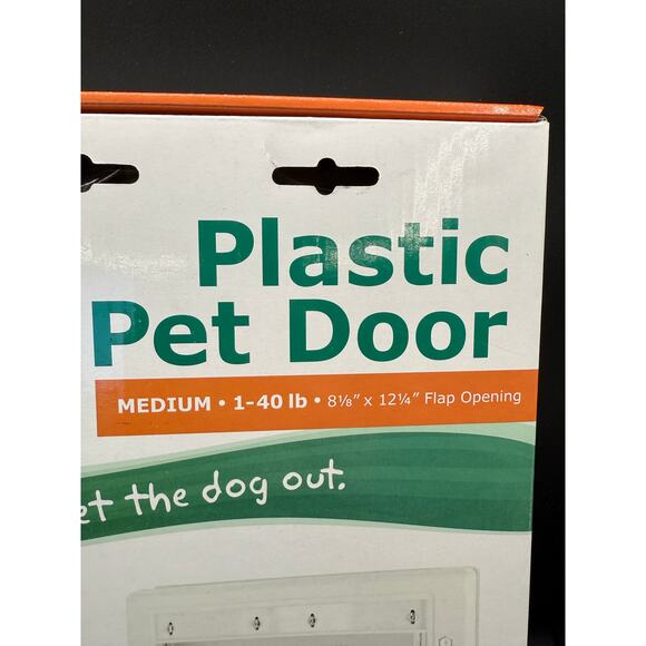 PetSafe Plastic Pet Door – Medium, For Dogs & Cats up to 40 lbs - Picture 3 of 9
